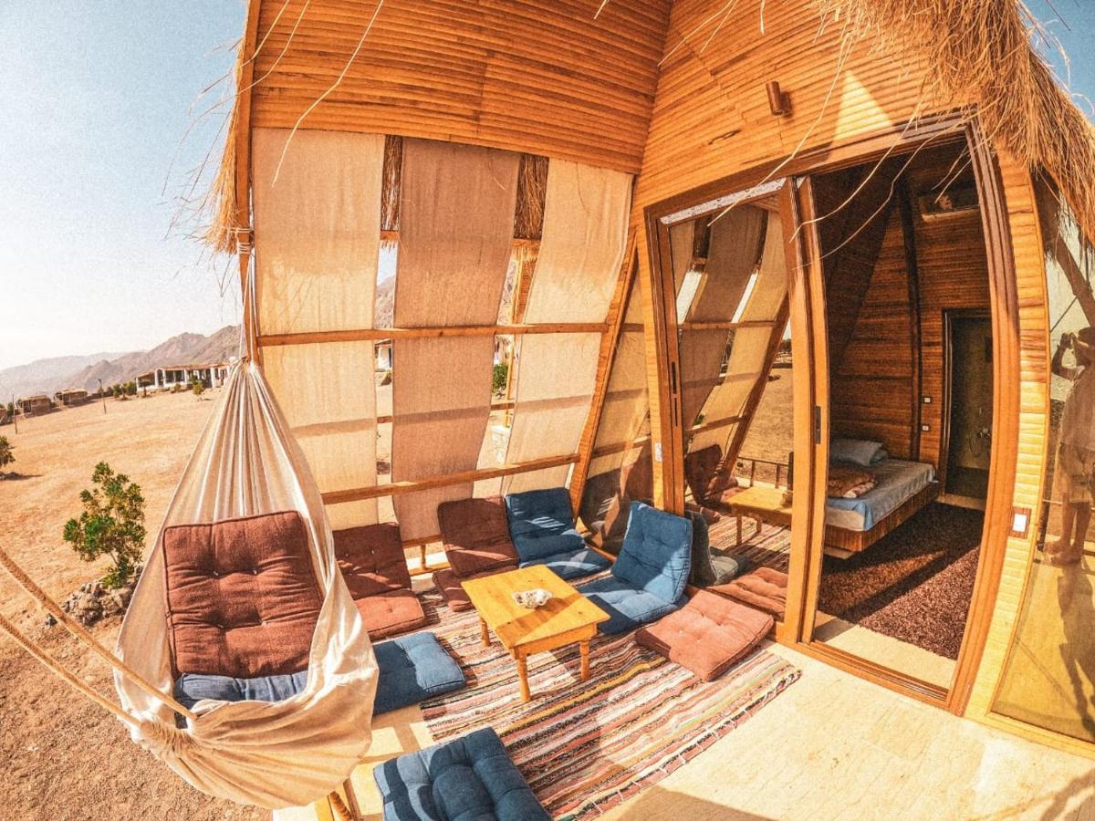Aladdin Camp Villa Nuweiba` Buitenkant foto