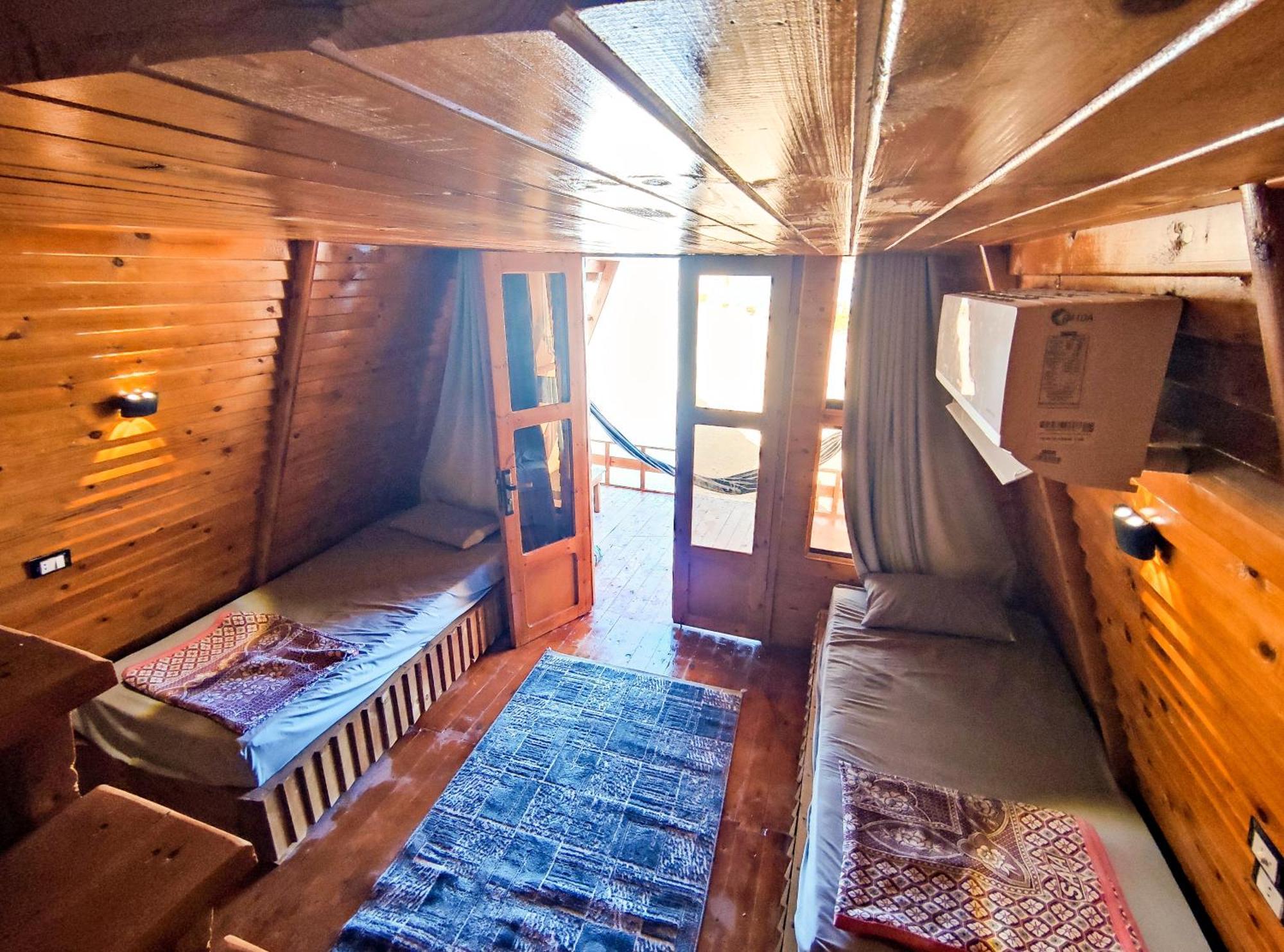 Aladdin Camp Villa Nuweiba` Buitenkant foto